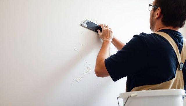 Hiring a Plasterer in London: What to Look For